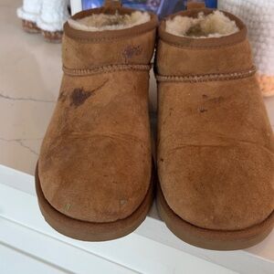 UGG booties  Tan Shearling-Lined Slippers
